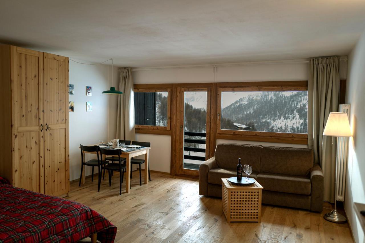 White Escapes Valtournenche Exterior foto